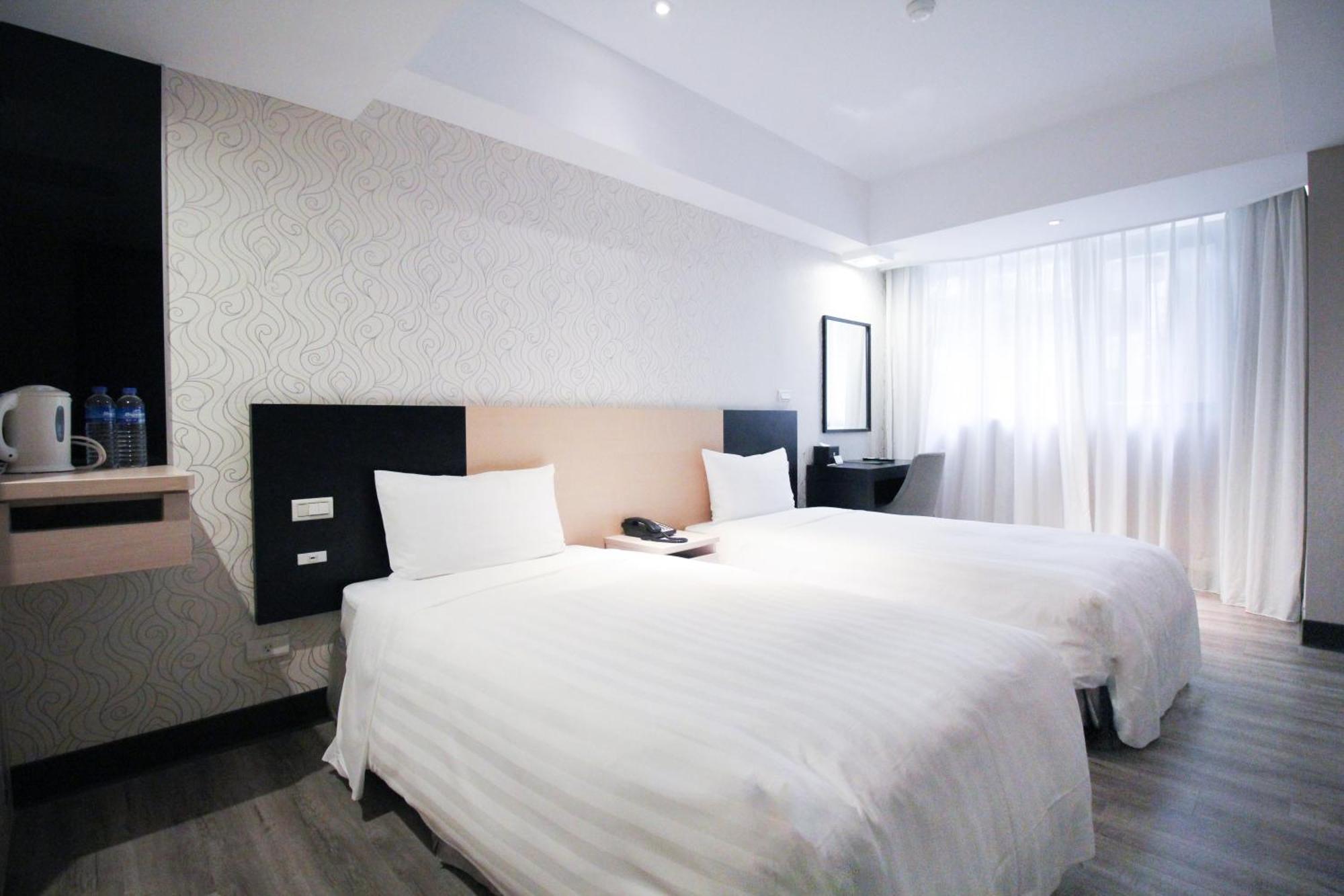 Quarantine Hotel - Hotel B Taipei Esterno foto