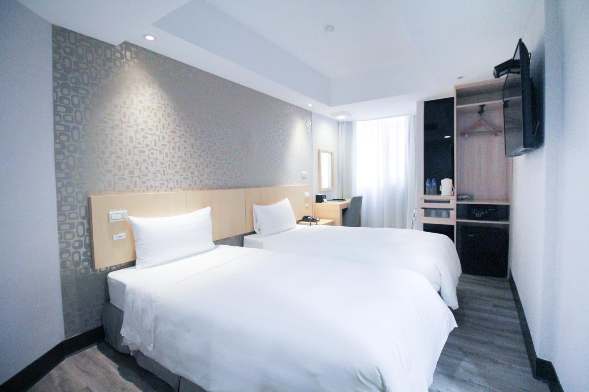 Quarantine Hotel - Hotel B Taipei Esterno foto