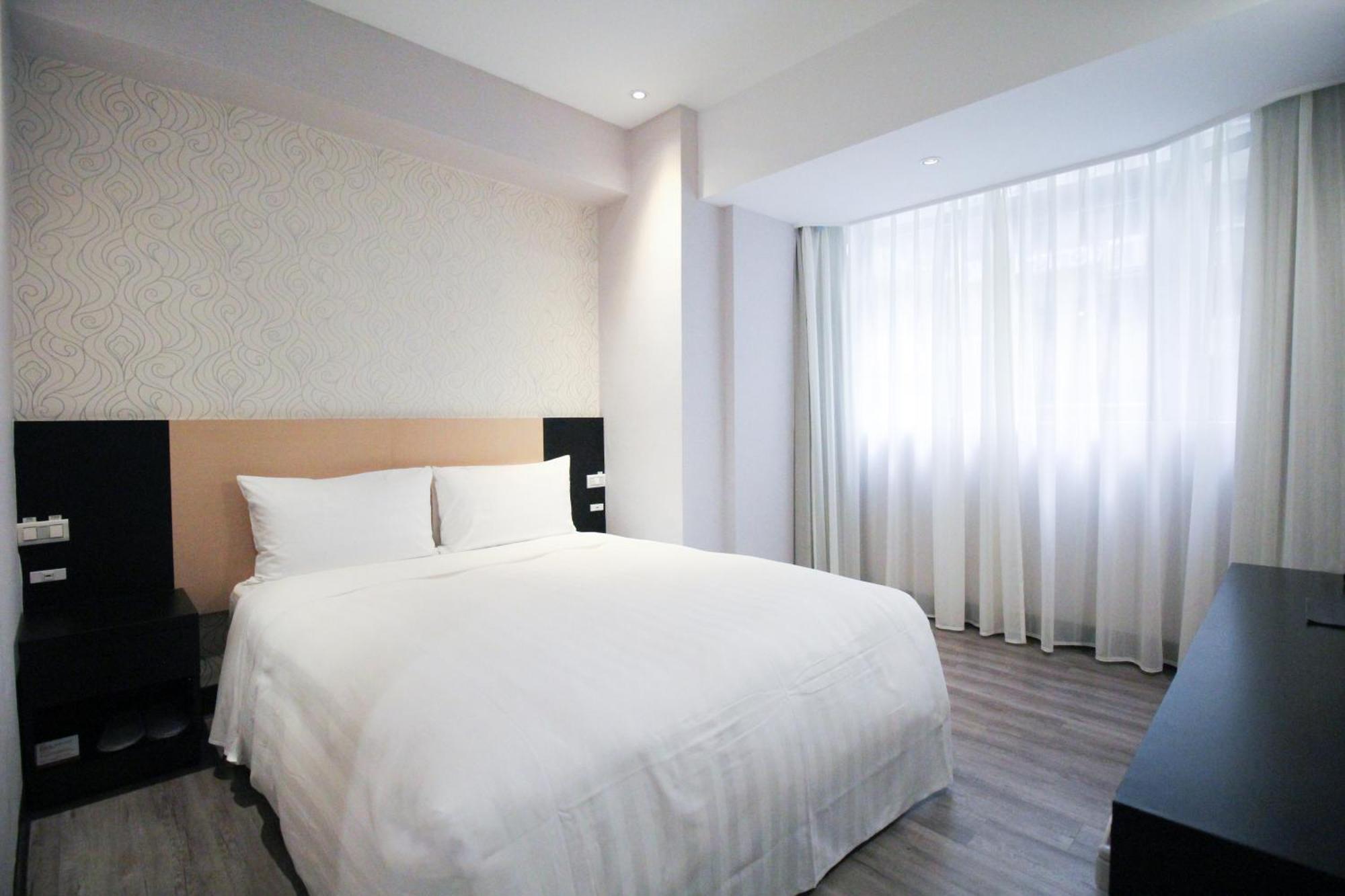 Quarantine Hotel - Hotel B Taipei Esterno foto