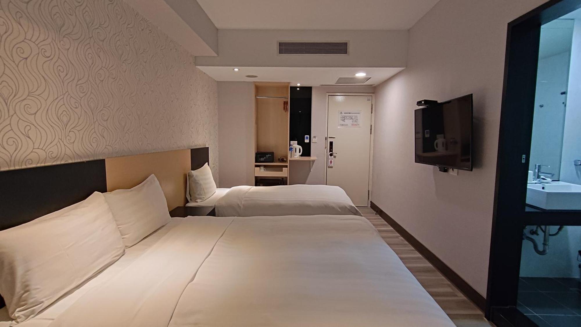 Quarantine Hotel - Hotel B Taipei Esterno foto