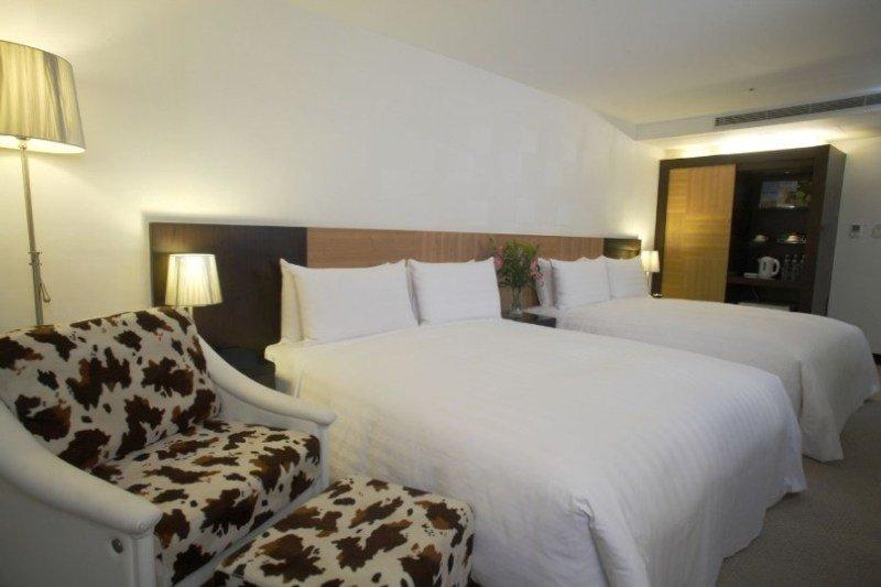 Quarantine Hotel - Hotel B Taipei Esterno foto