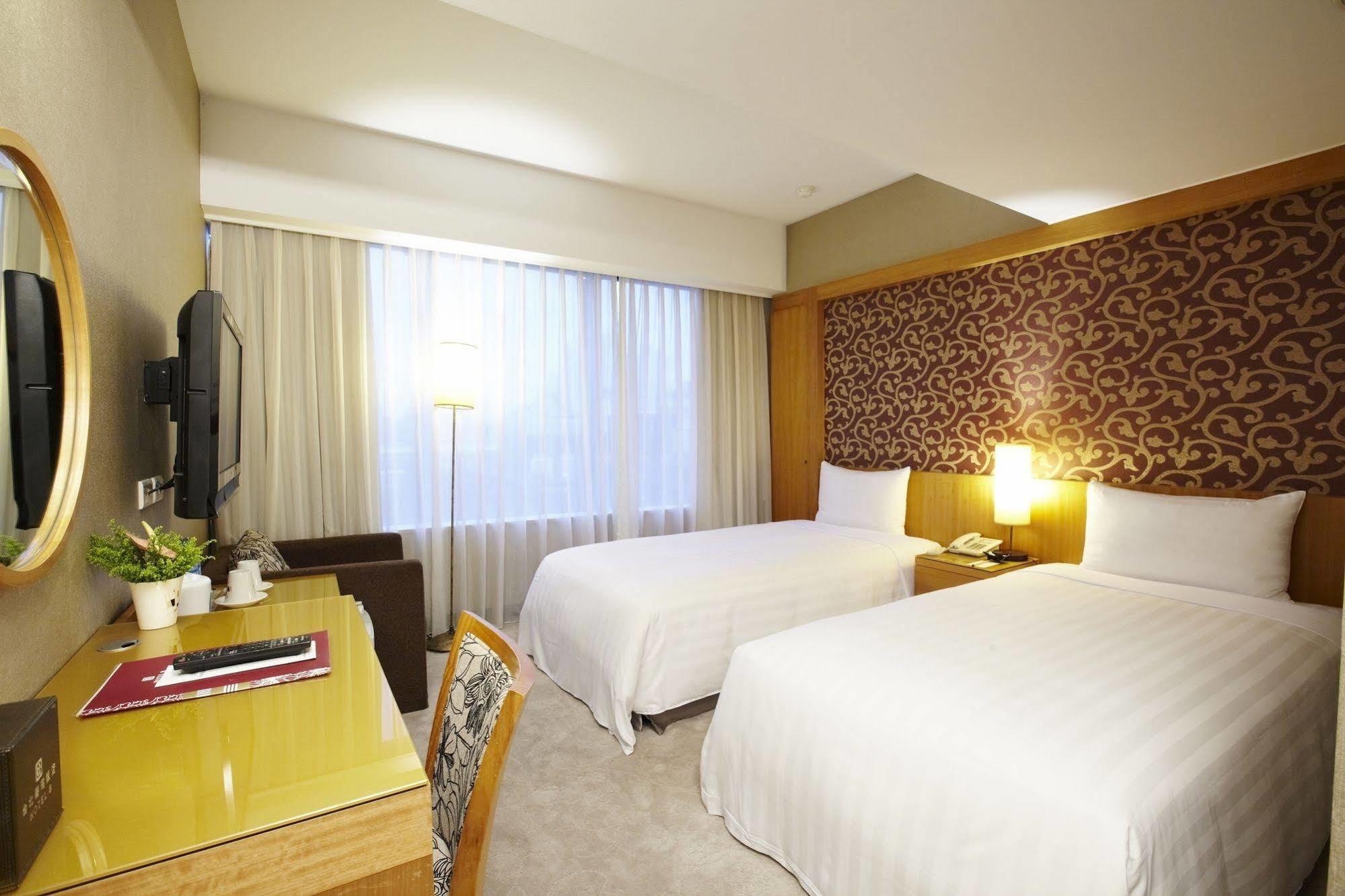 Quarantine Hotel - Hotel B Taipei Esterno foto