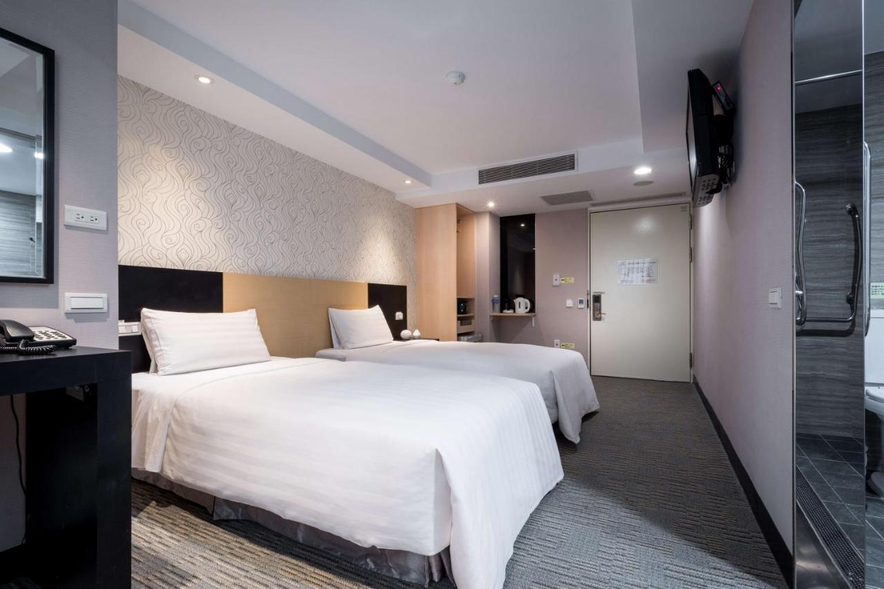 Quarantine Hotel - Hotel B Taipei Esterno foto